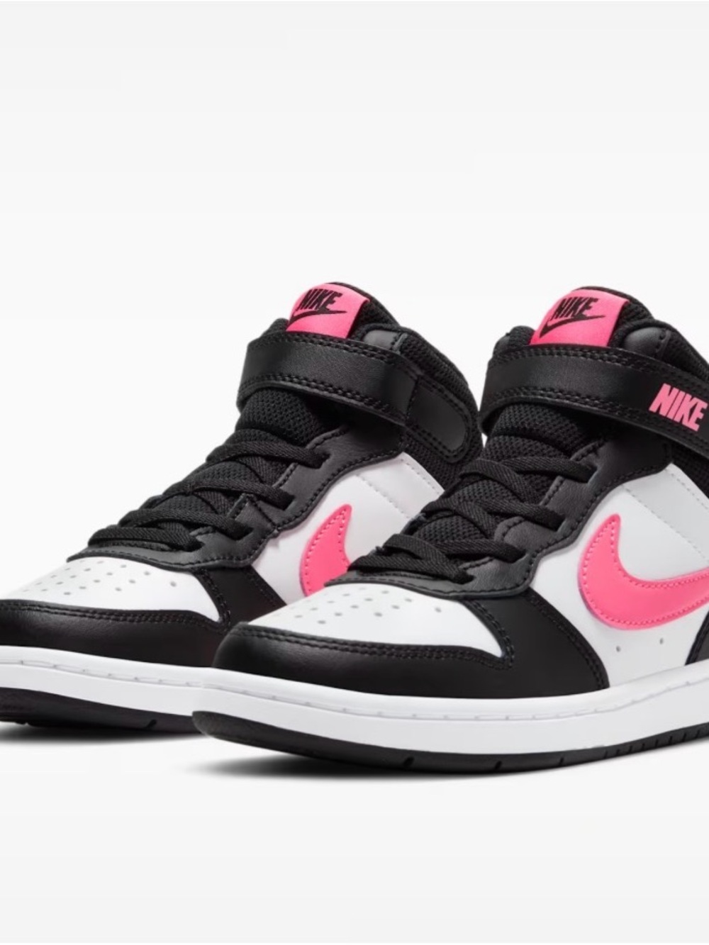NWOT Nike Court Borough Mid 2. Little Girls Size 2.5